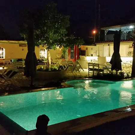 Cassiopeia Bed & Breakfast