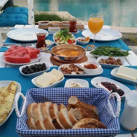 Cassiopeia Bed & Breakfast Alaçatı
