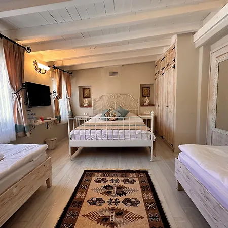 Cassiopeia ベッド・アンド・ブレックファスト 3*