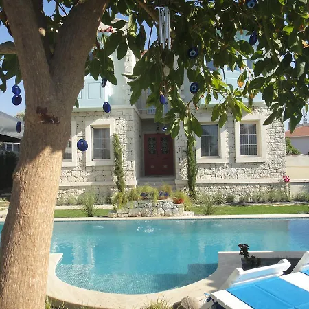 Cassiopeia Bed & Breakfast Alaçatı